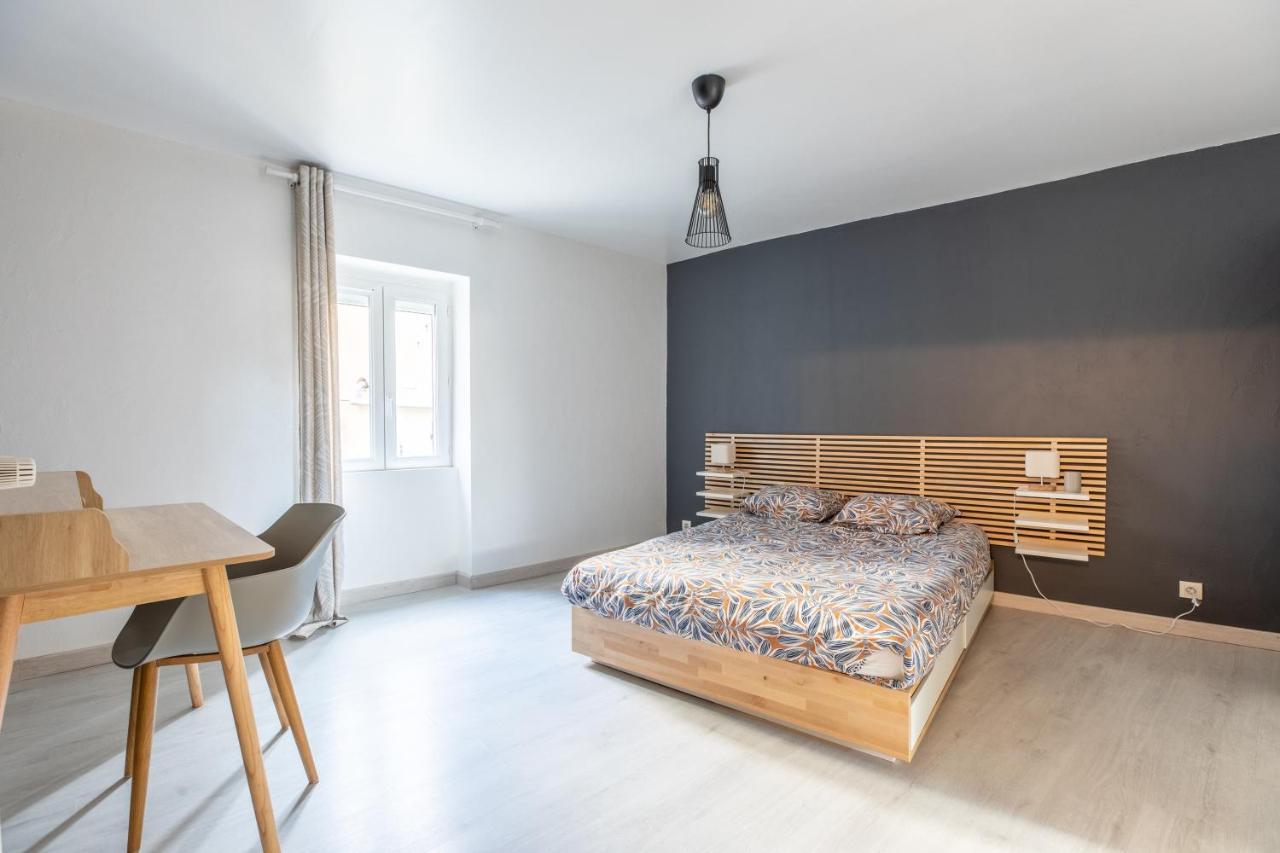 Cosy T2 Renove, Proche Centre-Ville-Fibre/Netflix Montlucon Exterior photo